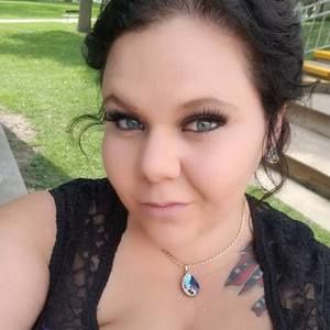 Meet your Posher, Brandi